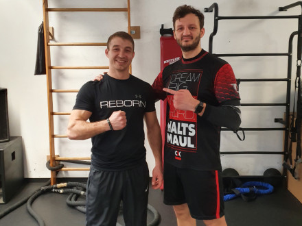 Profi-K1-K&auml;mpfer Rinor mit Personal Coach Thomas Wolf